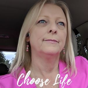 Meet your Posher, Vickie